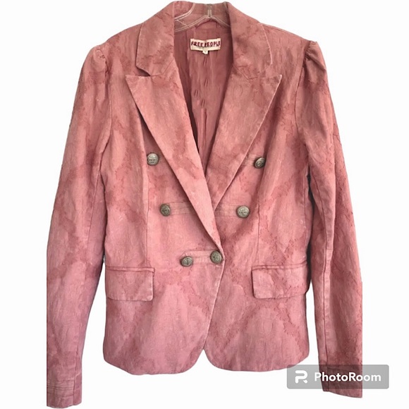 Free People James Vintage Blazer in Washed Pink. Size Small. - Picture 6 of 9